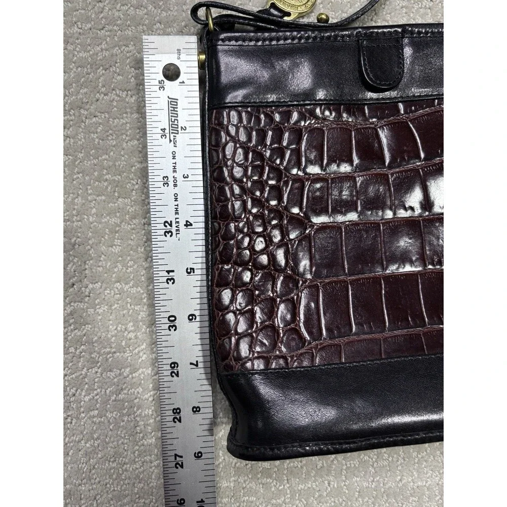 VTG Brahmin Croc Embossed Leather Bucket CrossBody Bag Old Money Quiet Luxury